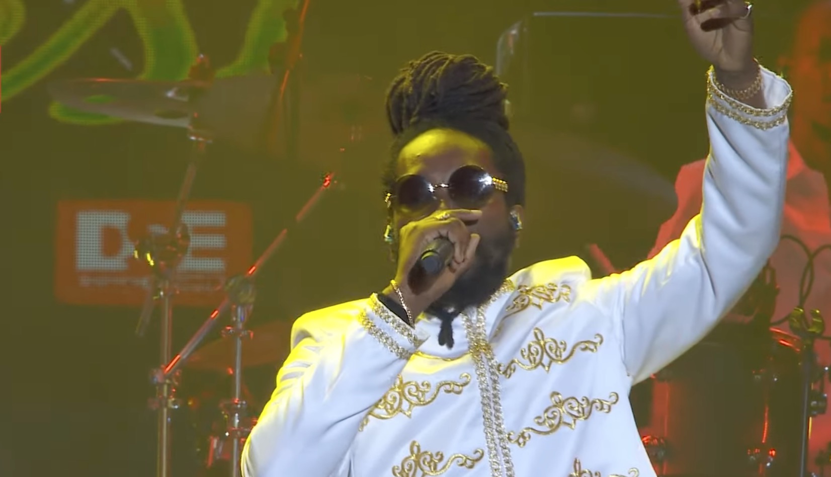 Kabaka Pyramid Gave 'Grammy Winning' Performance at Reggae Sumfest 2023; 'bun out' The Molly Poppers, Scammers, Dunce Heads and Obeah Workers - Watch Video