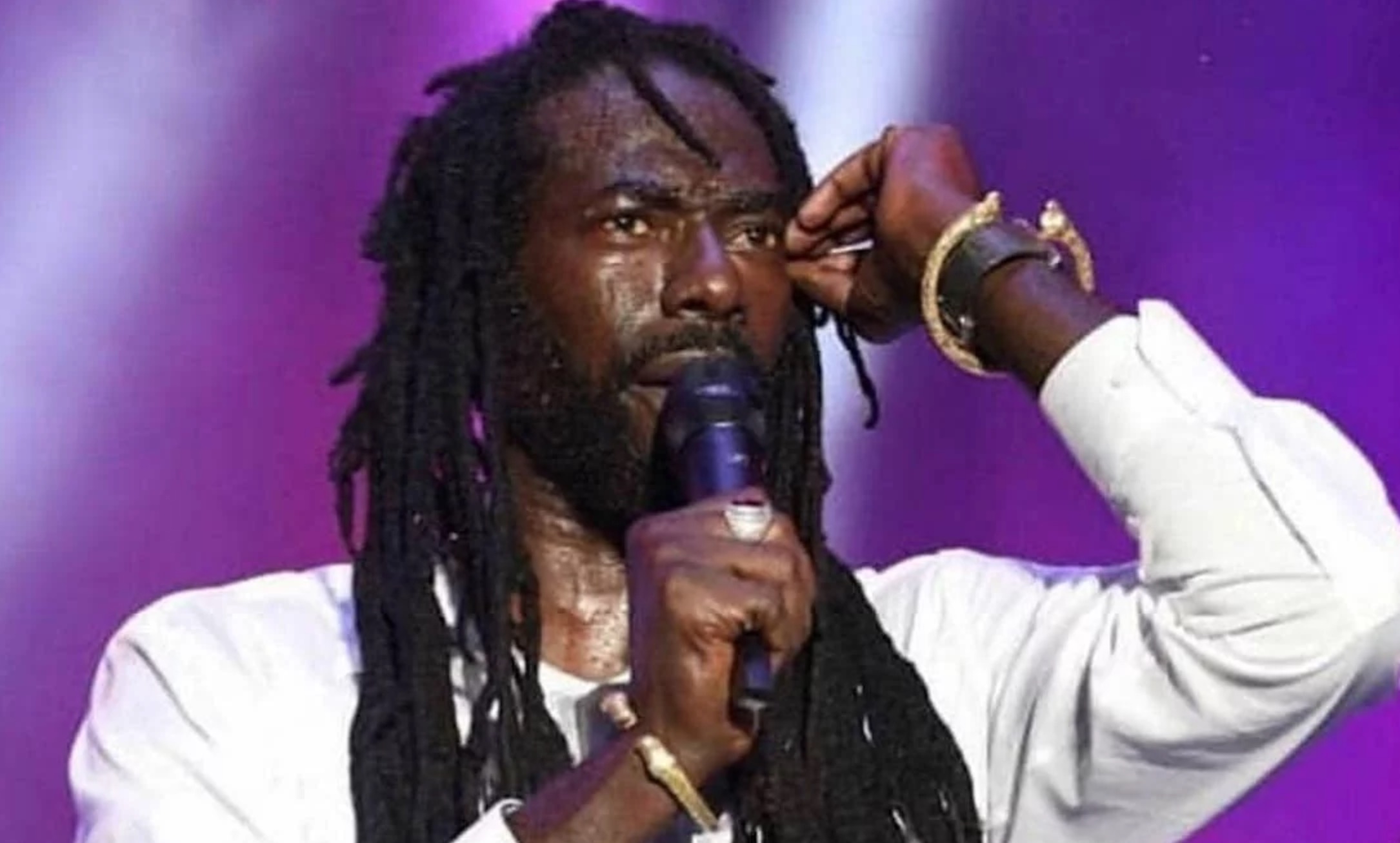 Buju Banton Lashes Out at Jamaica's Government in Latest Performance