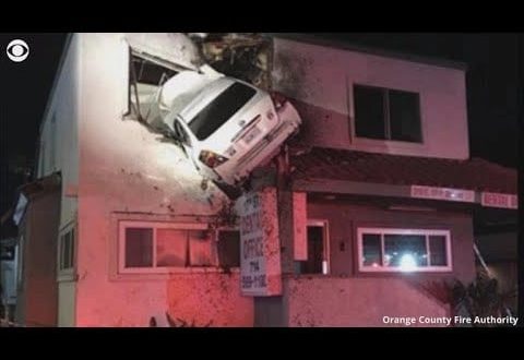 This car got air-born and flew into this building [Video ...