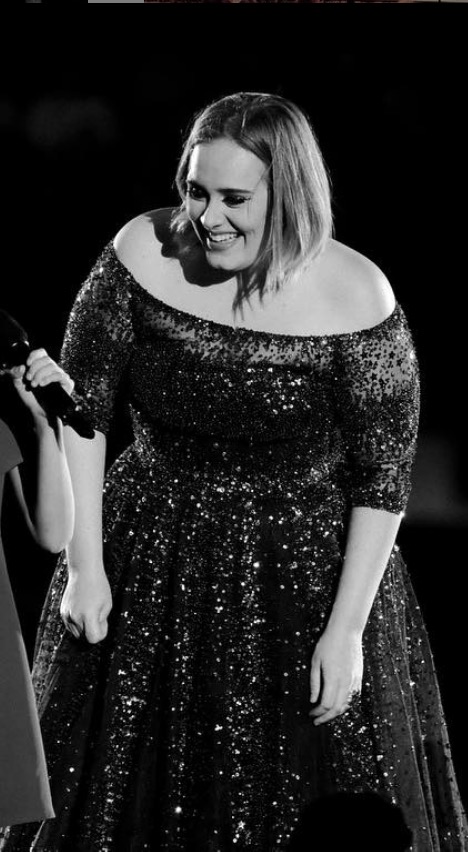 Adele Flaunts her New Slim Look in Instagram Photo