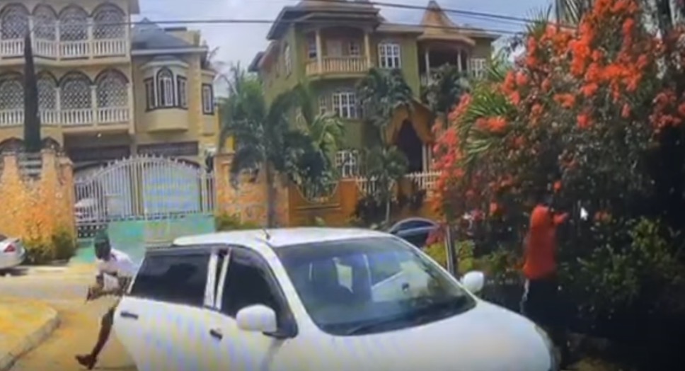 Men Killed by Cops Minutes after This Robbery in ST. James [Video]
