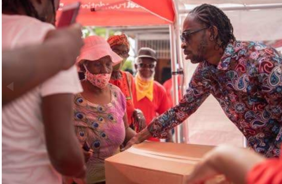 Bounty Killer Donates care packages to Majestic Gardens in Kingston