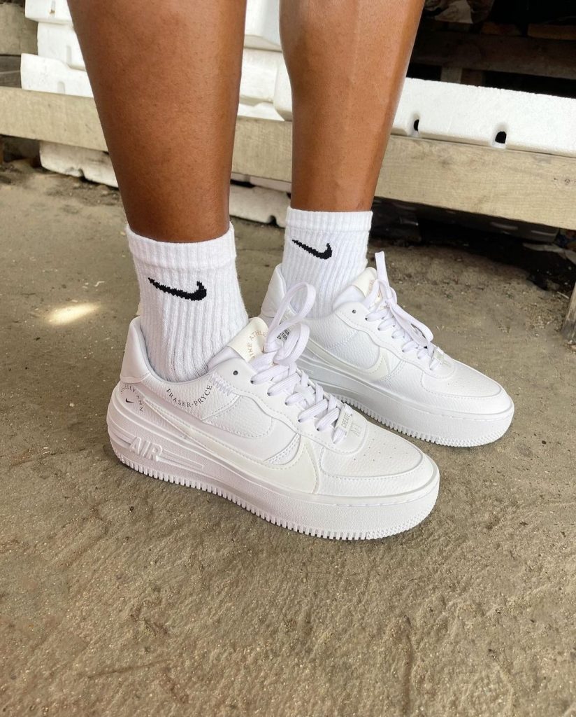 Shelly-Ann Fraser-Pryce Shows-off Custom Nike Sneaker - See Photos ...