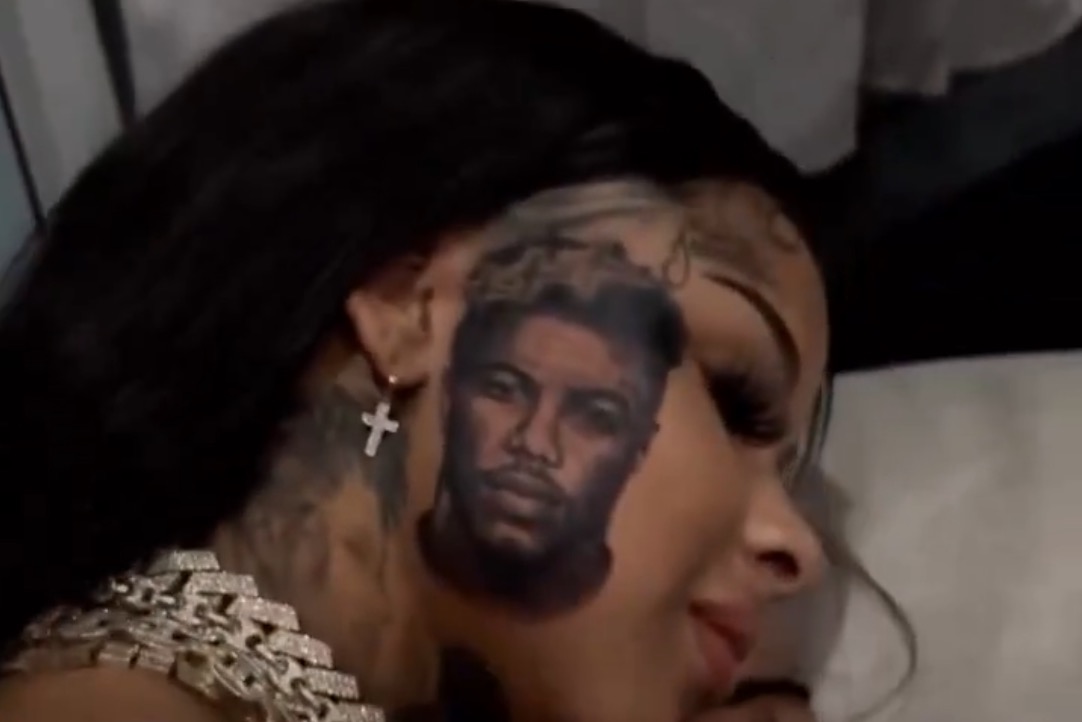 Chrisean Rock gets a face tattoo of Blueface
