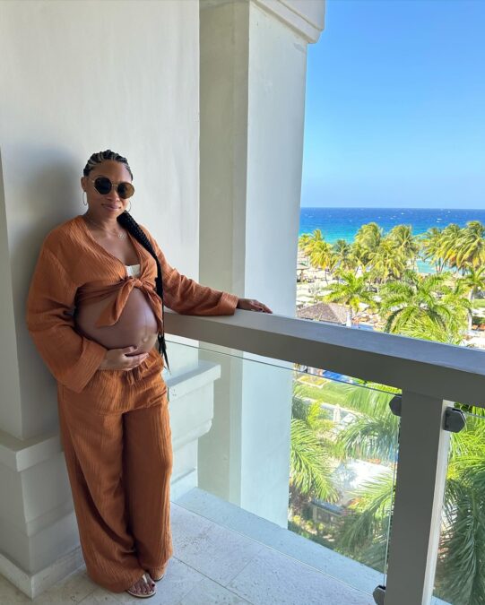 Allyson Felix and Husband Celebrate “Babymoon” on the Island, “Jamaica will forever hold a special place in my heart” – Photos