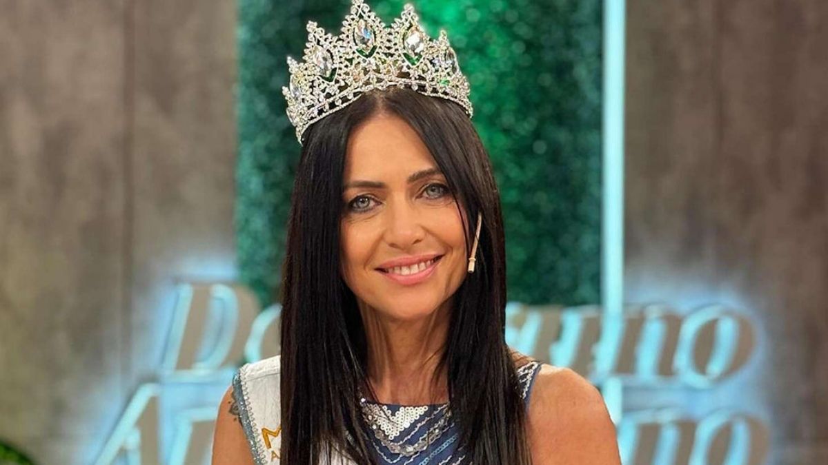 60YO Wins Miss Universe Buenos Aires Pageant for The First Time in History - Watch Video