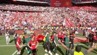 Manchester United Wins FA Cup Final: Beating Manchester City 2-1