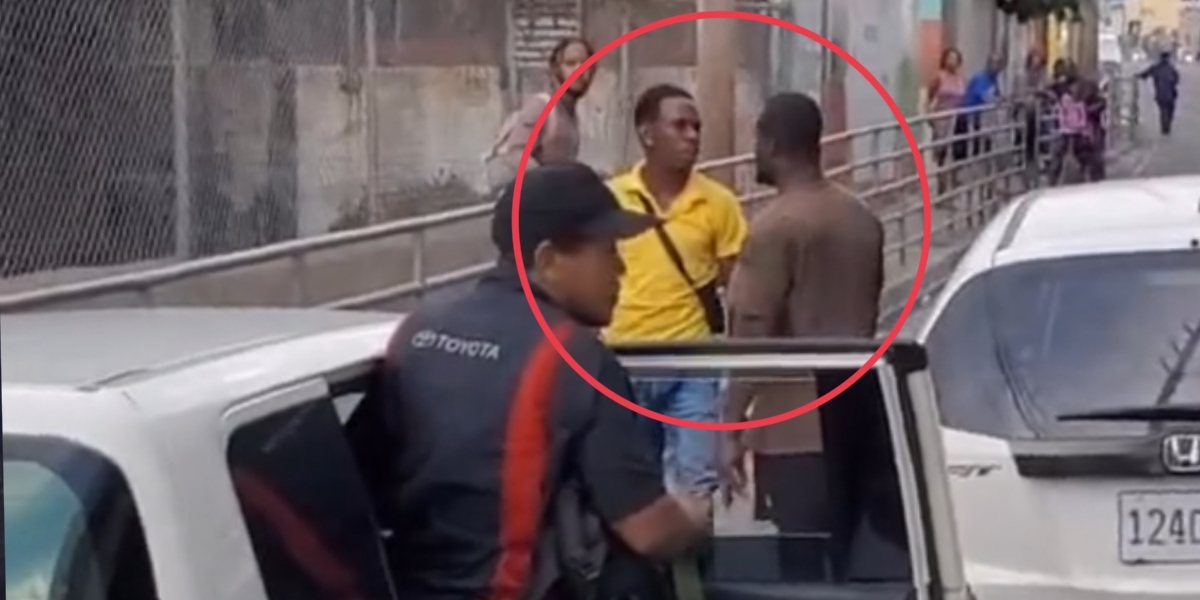 Another Road Rage Between Taximan and Private Vehicle Owner in Corporate Area - Watch Video