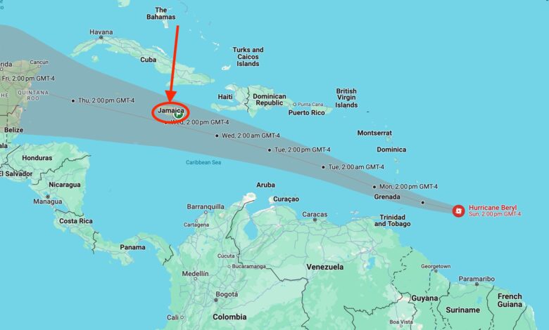 Hurricane Beryl's Eye Expected to Pass Just South of Jamaica by Wednesday - Report