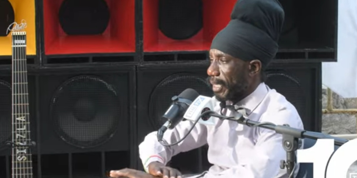 Sizzla Says He Records 9 Songs On Average Per Day, Can Record 12 If He ...