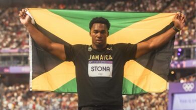 Roje Stona got gold in men's discus throw