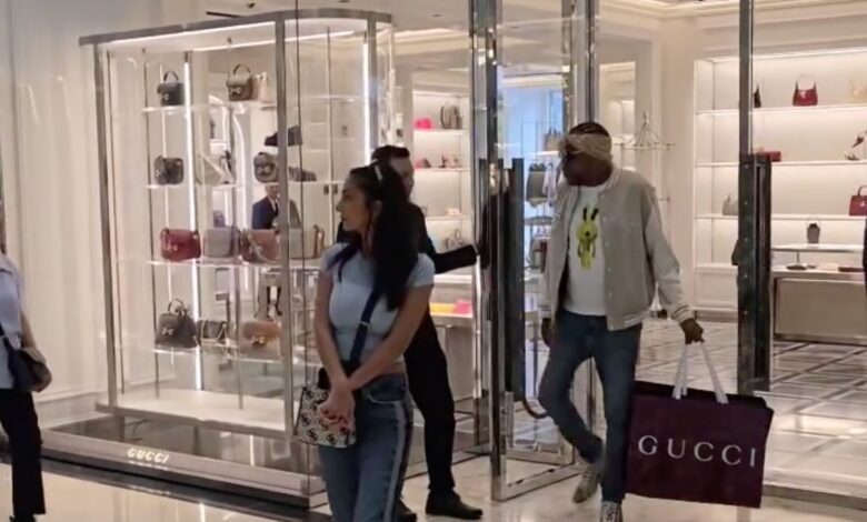 Vybz Kartel Went Shopping at Gucci: "Micheal Jackson come back alive!"