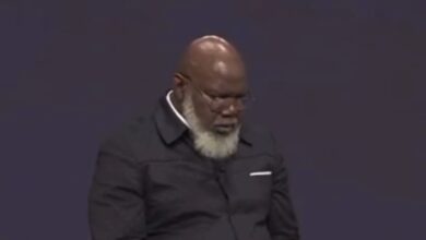 Bishop T.D. Jakes' Medical Emergency During Sunday Sermon Sparks Mixed Reactions