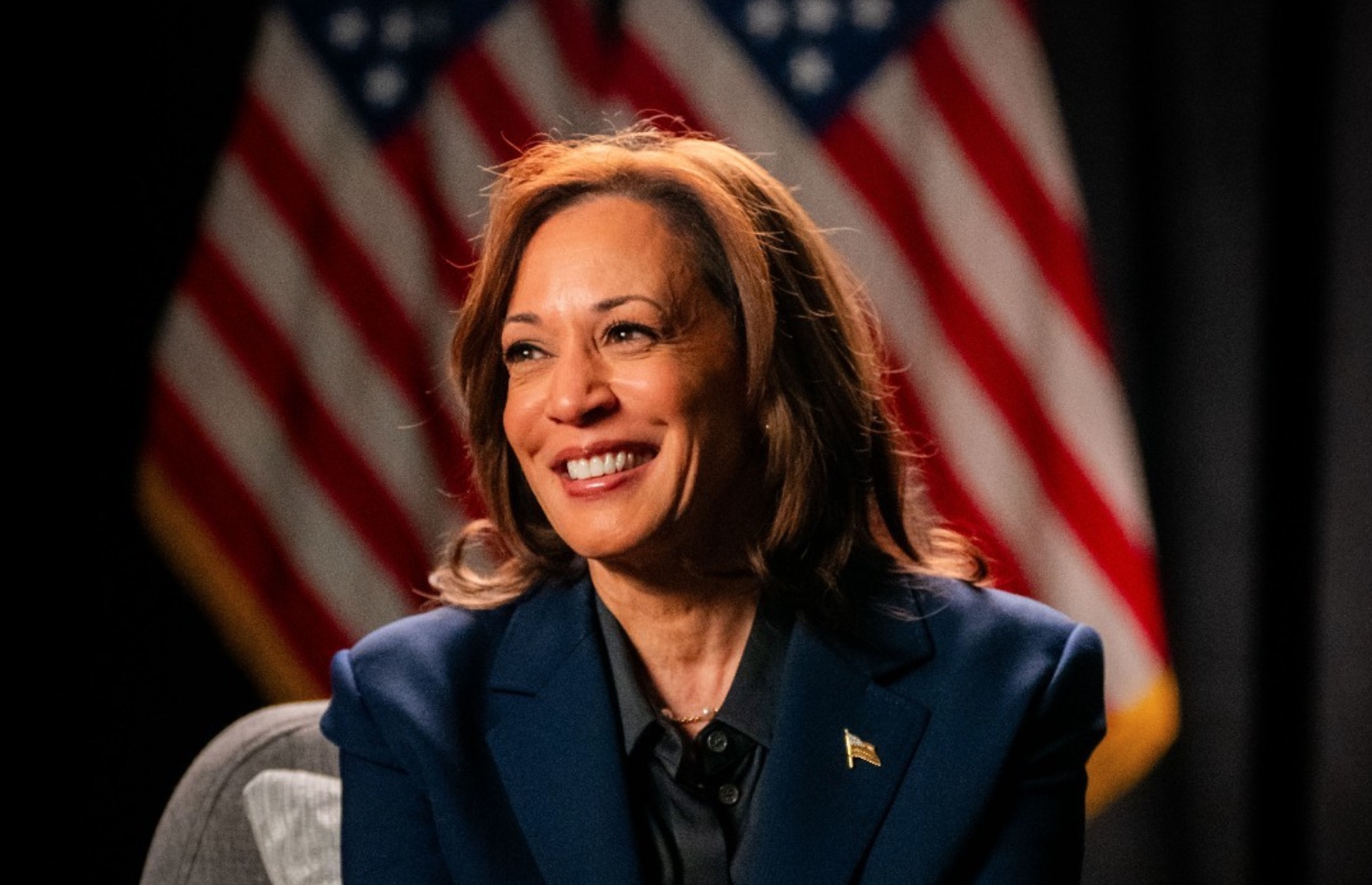 Mayor Pushes for a Kamala Harris Statue in Brown’s Town, Jamaica: Video Report